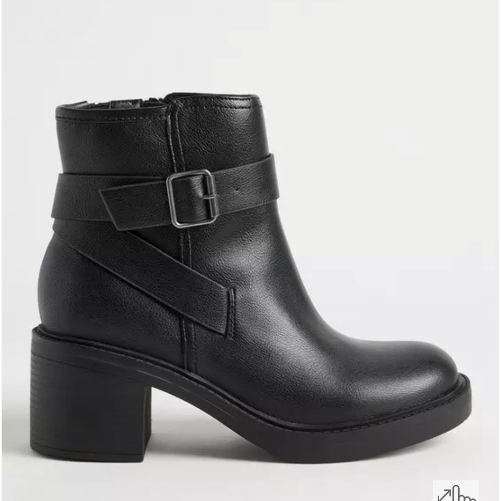 Torrid Size 7.5 Extra Wide Width Black Women's Ankle Boots New